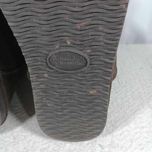 Bjorndal Women’s Size 7 Brown Suede Boots Faux Fur Lined Slip-On Comfort Warm - Picture 6 of 16